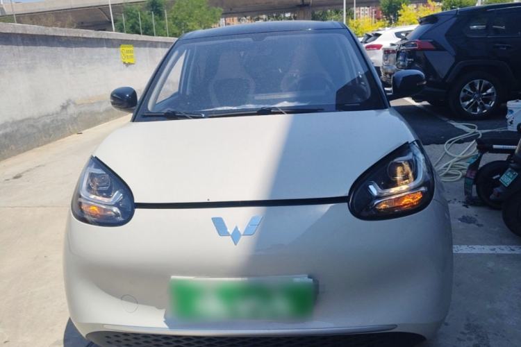 Used Wuling Bingo 2023 203km Light Edition Front
