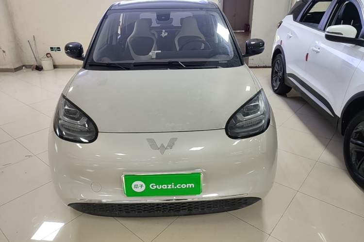 Used Wuling Bingo 2023 333 km Lingxi Connected+ Version Front
