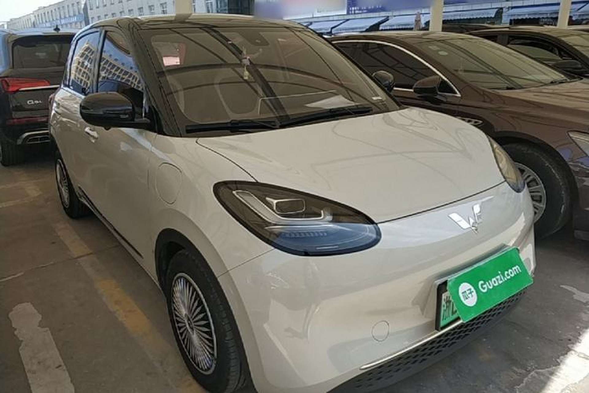 Used Wuling Bingo 2023 333 km Lingxi Connected+ Version Front Right 45 Deg