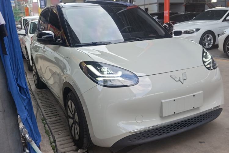 Used Wuling Bingo 2023 333 km Lingxi Connected+ Version Front Right 45 Deg