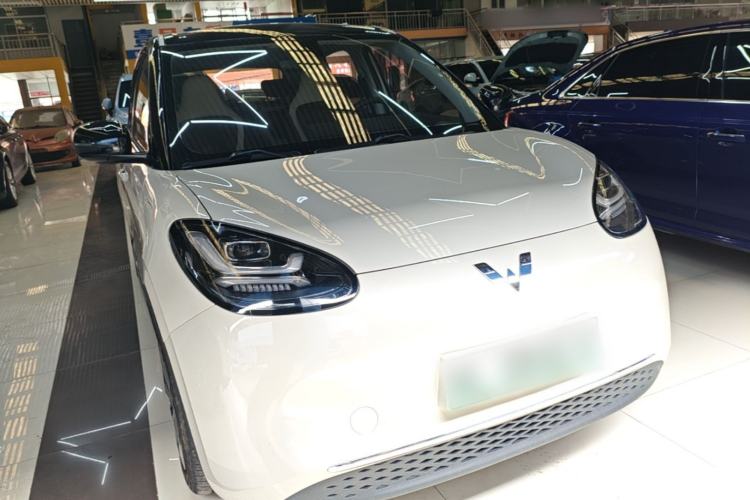 Used Wuling Bingo 2023 410 km Lingxi Deluxe Edition Front Right 45 Deg