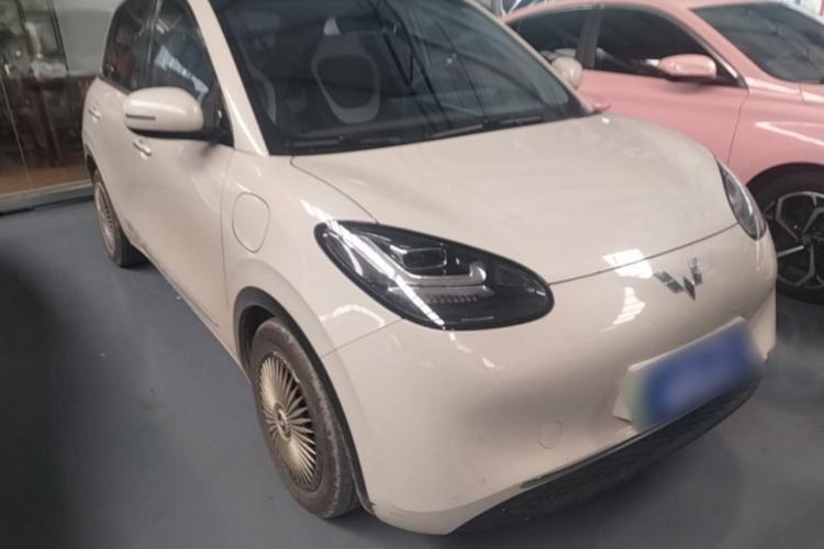 Used Wuling Bingo 2023 333 km Lingxi Connected+ Version Front Right 45 Deg