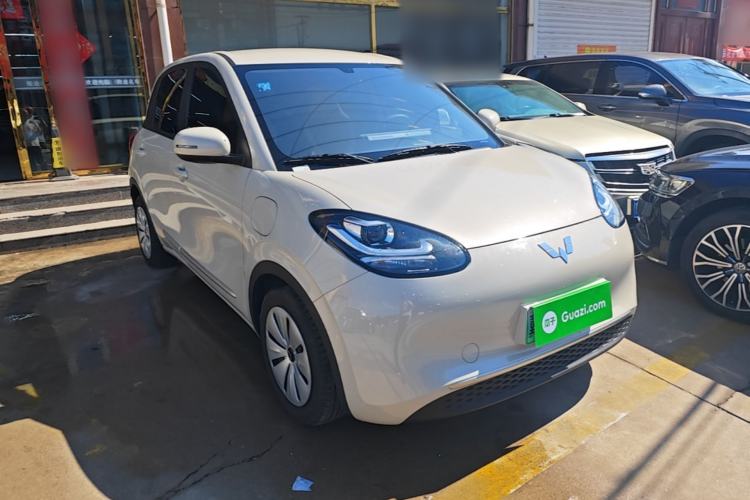 Used Wuling Bingo 2023 333 km Fast-Share Version Front Right 45 Deg