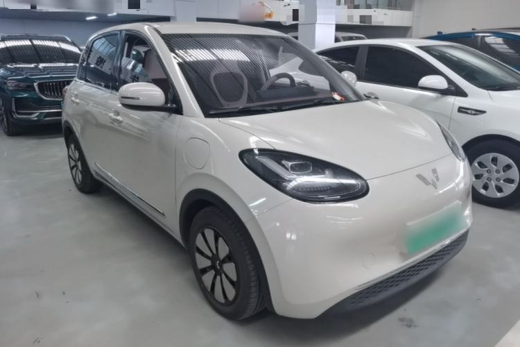 Used Wuling Bingo 2023 333 km Lingxi Connected+ Version Front Right 45 Deg