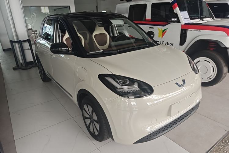 Used Wuling Bingo 2023 333km Enjoy+ Version Front Right 45 Deg
