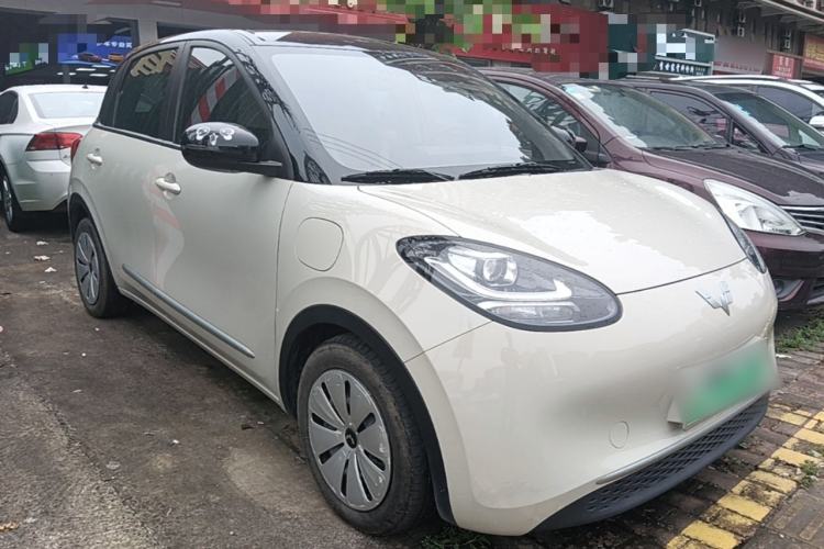 Used Wuling Bingo 2023 333 km Fast-Share Version Front Right 45 Deg