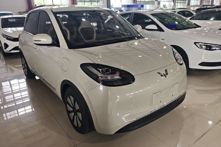 Used Wuling Bingo 2023 333km Enjoy+ Version Front Right 45 Deg