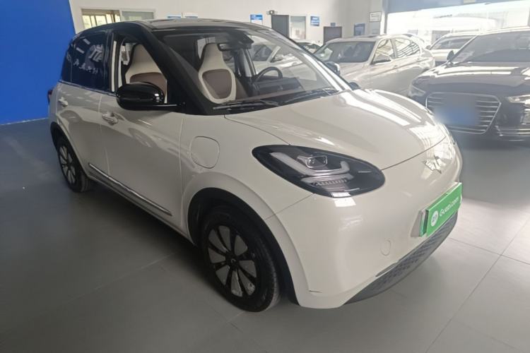 Used Wuling Bingo 2023 333km Enjoy+ Version Front Right 45 Deg