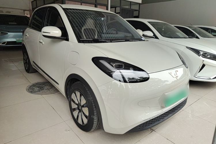 Used Wuling Bingo 2023 333 km Lingxi Connected+ Version Front Right 45 Deg
