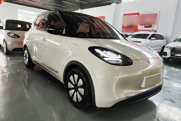 Used Wuling Bingo 2023 333km Enjoy+ Version Front Right 45 Deg