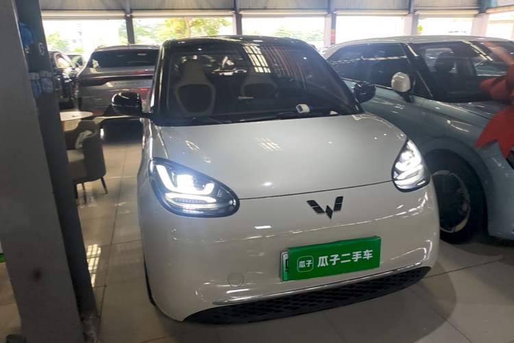 Used Wuling Bingo 2023 333km Enjoy+ Version Front Right 45 Deg