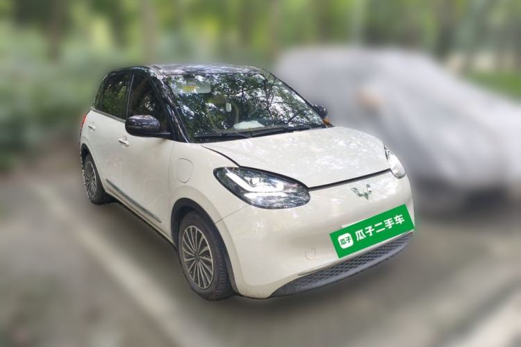 Used Wuling Bingo 2023 333 km Lingxi Connected+ Version Front Right 45 Deg