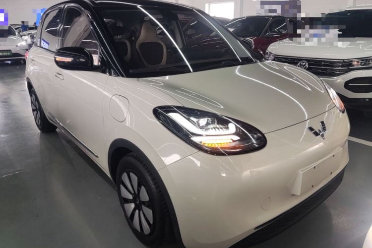 Used Wuling Bingo 2023 333 km Lingxi Connected+ Version Front Right 45 Deg