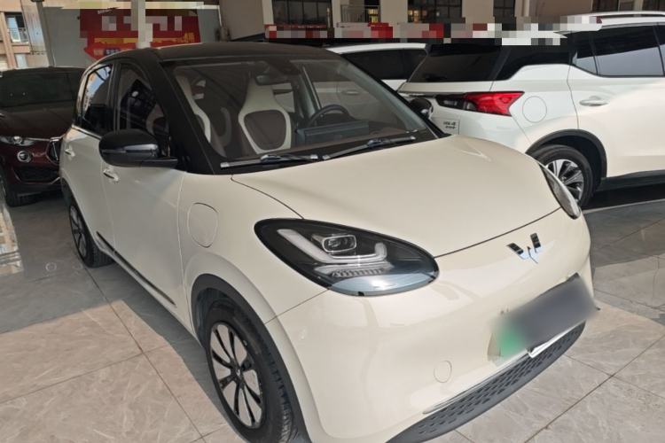 Used Wuling Bingo 2023 333 km Enjoyment Version Front Right 45 Deg