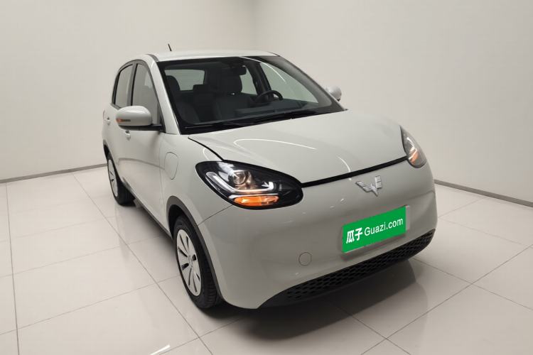 Used Wuling Bingo 2023 203km Light Edition Front Right 45 Deg