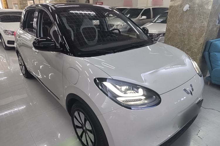 Used Wuling Bingo 2023 333 km Lingxi Connected Version Front Right 45 Deg