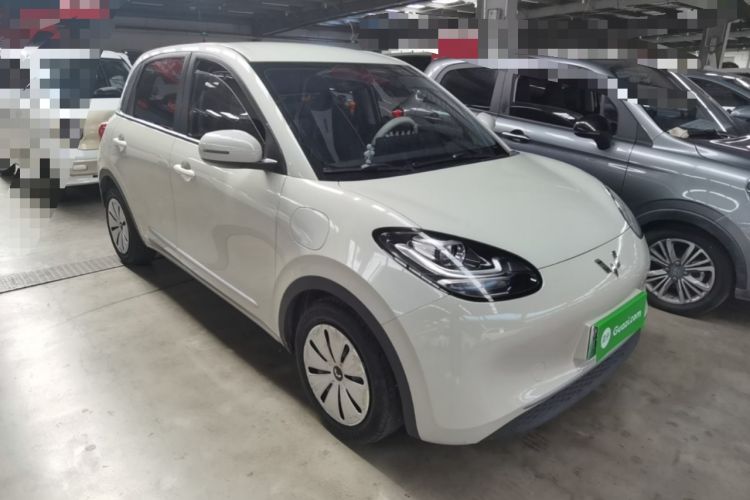 Used Wuling Bingo 2023 203km Light Edition Front Right 45 Deg