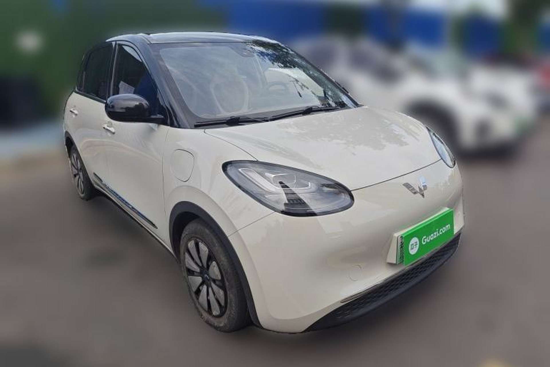 Used Wuling Bingo 2023 333 km Lingxi Connected Version Front Right 45 Deg
