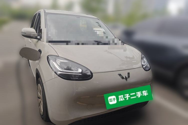 Used Wuling Bingo 2023 203km Light Edition Front Right 45 Deg