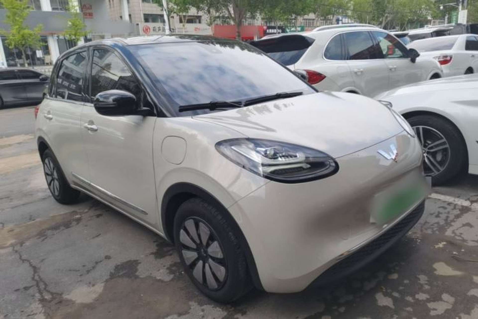 Used Wuling Bingo 2023 333 km Lingxi Connected+ Version Front Right 45 Deg