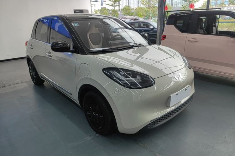 Used Wuling Bingo 2023 333km Enjoy+ Version Front Right 45 Deg