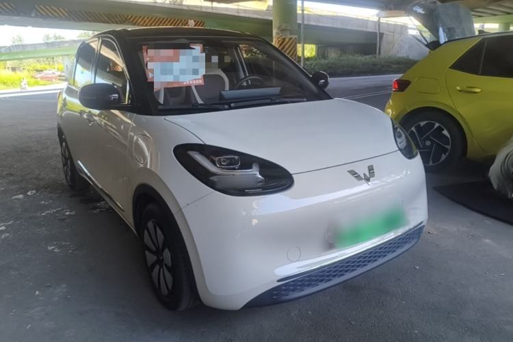 Used Wuling Bingo 2023 333 km Lingxi Connected Version Front Right 45 Deg