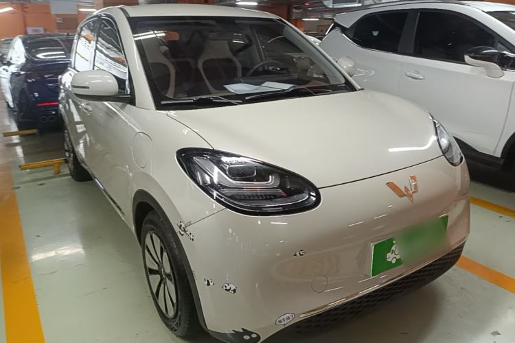 Used Wuling Bingo 2023 203km Comfort Edition Front Right 45 Deg