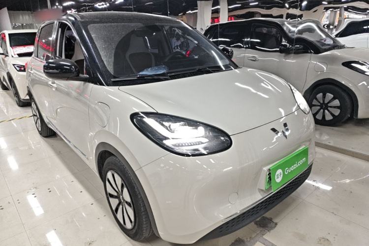 Used Wuling Bingo 2023 333km Enjoy+ Version Front Right 45 Deg