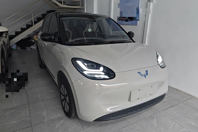 Used Wuling Bingo 2023 333 km Lingxi Connected Version Front Right 45 Deg
