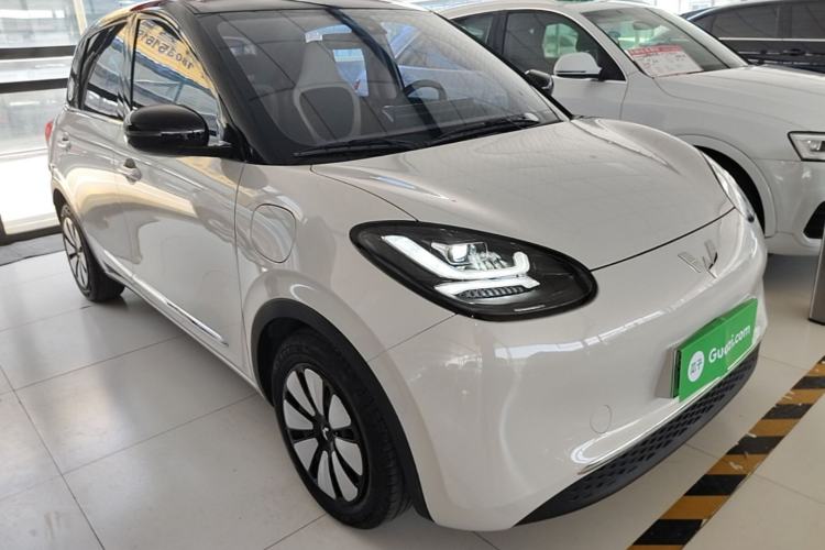 Used Wuling Bingo 2023 333 km Enjoyment Version Front Right 45 Deg