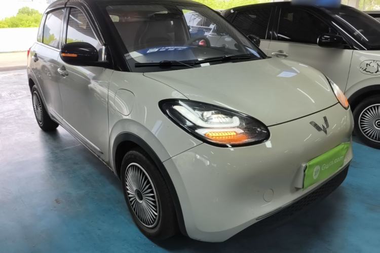 Used Wuling Bingo 2023 410 km Lingxi Deluxe Edition Front Right 45 Deg