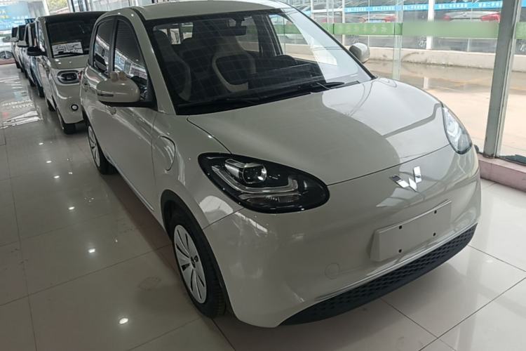 Used Wuling Bingo 2023 333 km Fast-Share Version Front Right 45 Deg