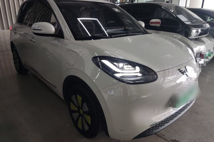 Used Wuling Bingo 2023 333km Enjoy+ Version Front Right 45 Deg