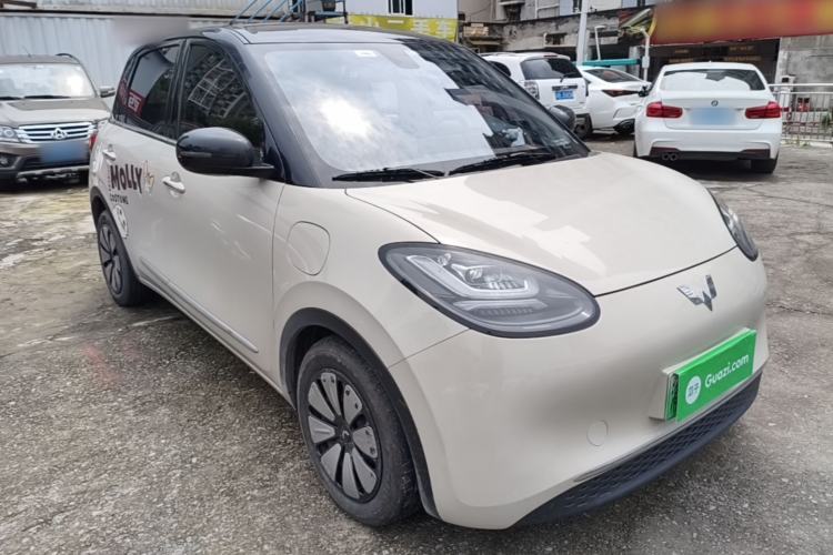 Used Wuling Bingo 2023 410 km Lingxi Deluxe Edition Front Right 45 Deg