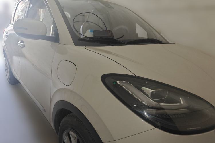 Used Wuling Bingo 2023 203km Comfort Edition Front Right 45 Deg