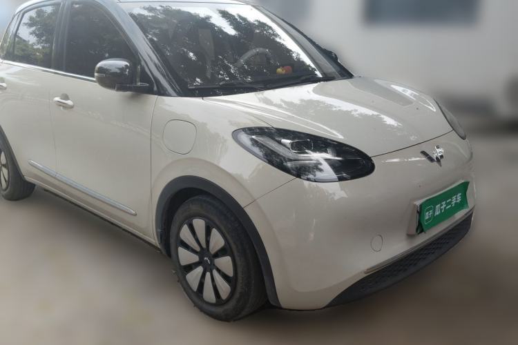 Used Wuling Bingo 2023 333 km Lingxi Connected+ Version Front Right 45 Deg