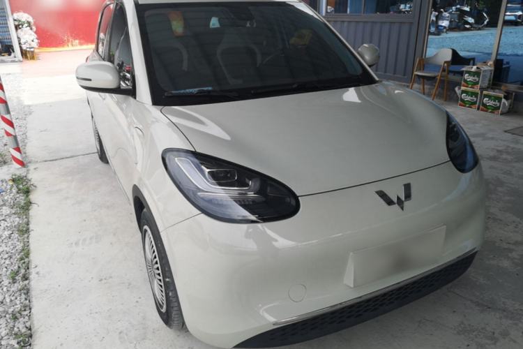 Used Wuling Bingo 2023 333km Enjoy+ Version Front Right 45 Deg