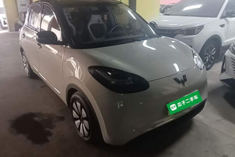 Used Wuling Bingo 2023 410 km Lingxi Deluxe Edition Front Right 45 Deg
