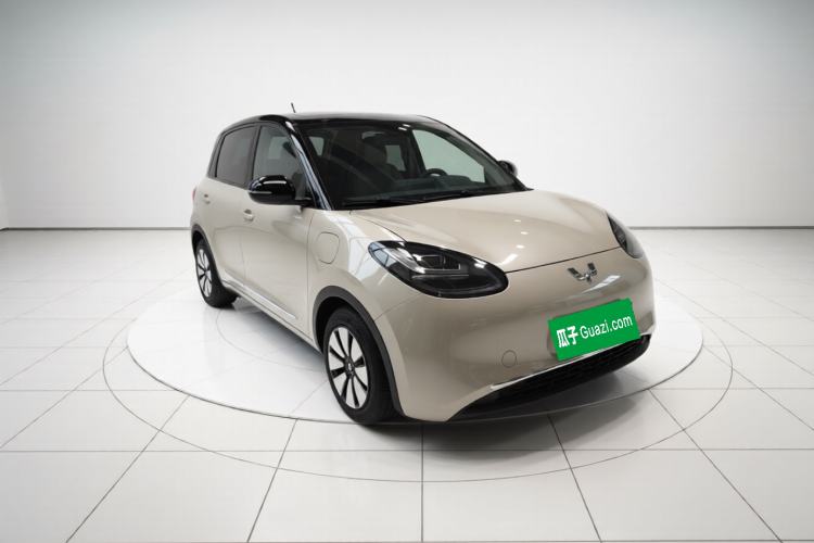 Used Wuling Bingo 2023 333 km Lingxi Connected+ Version Front Right 45 Deg