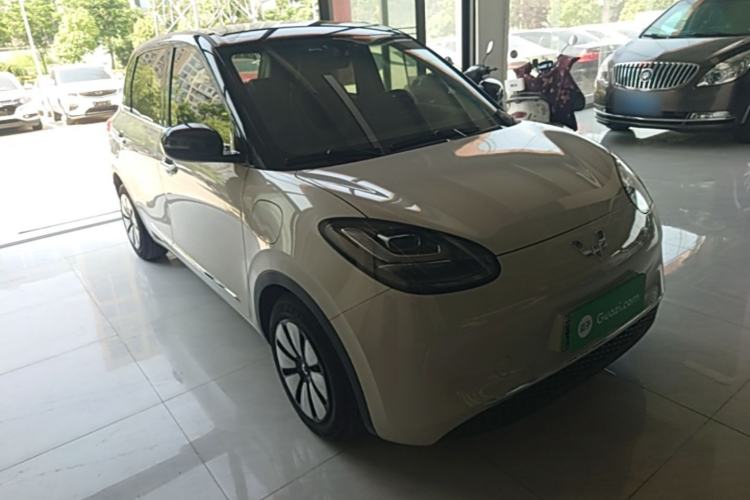 Used Wuling Bingo 2023 333 km Lingxi Connected+ Version Front Right 45 Deg