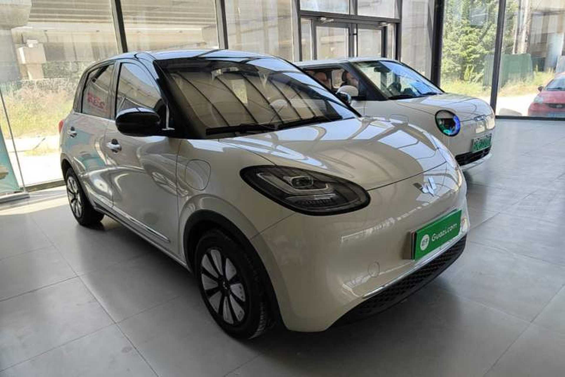 Used Wuling Bingo 2023 333 km Lingxi Connected+ Version Front Right 45 Deg