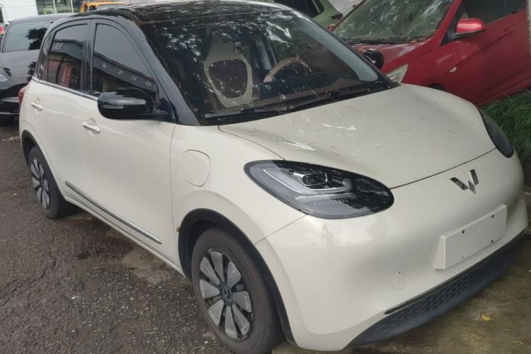 Used Wuling Bingo 2023 333 km Enjoyment Version Front Right 45 Deg