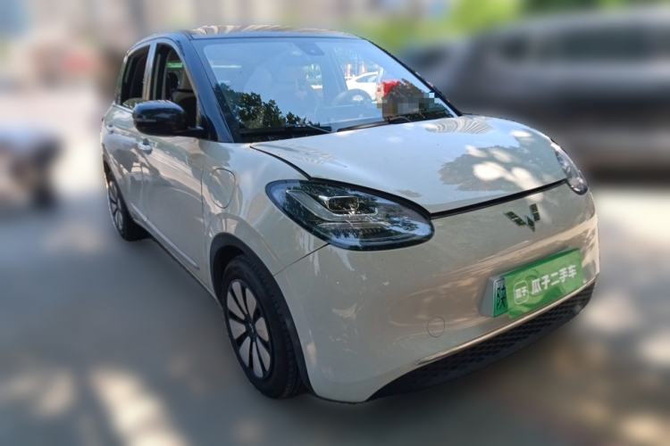 Used Wuling Bingo 2023 333 km Lingxi Connected Version Front Right 45 Deg