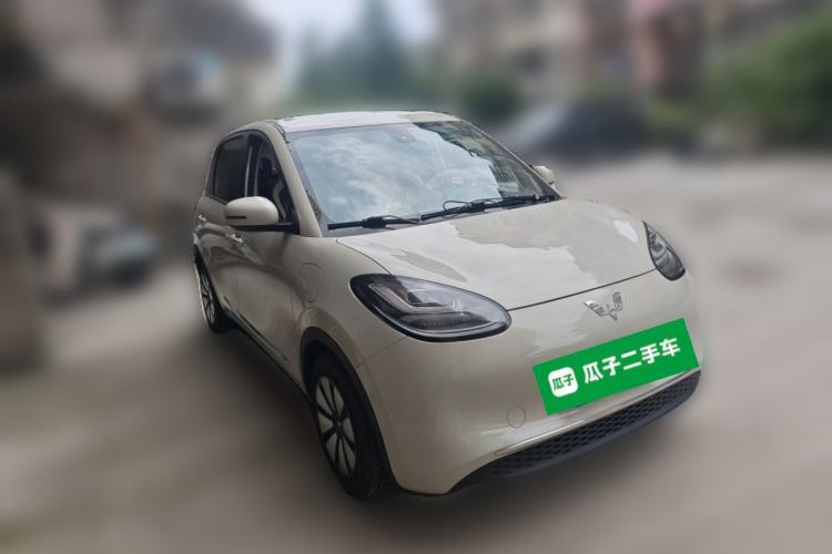 Used Wuling Bingo 2023 203km Comfort Edition Front Right 45 Deg