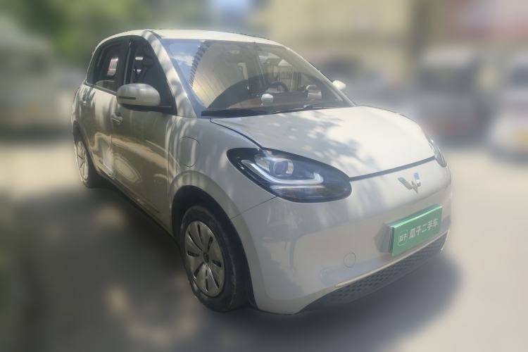 Used Wuling Bingo 2023 333 km Fast-Share Version Front Right 45 Deg