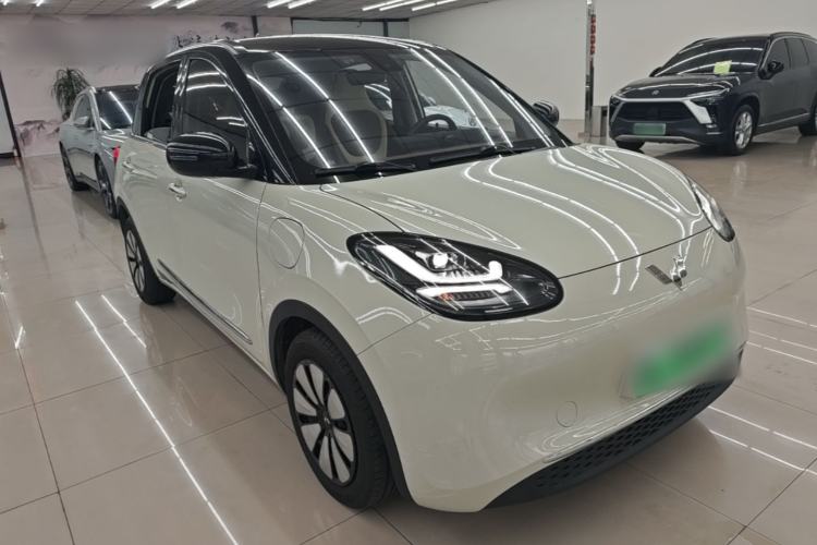 Used Wuling Bingo 2023 333 km Lingxi Connected+ Version Front Right 45 Deg