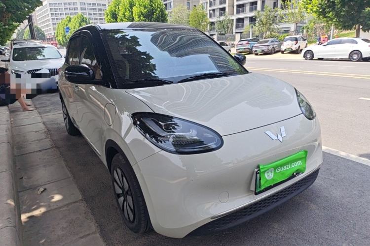 Used Wuling Bingo 2023 333 km Enjoyment Version Front Right 45 Deg