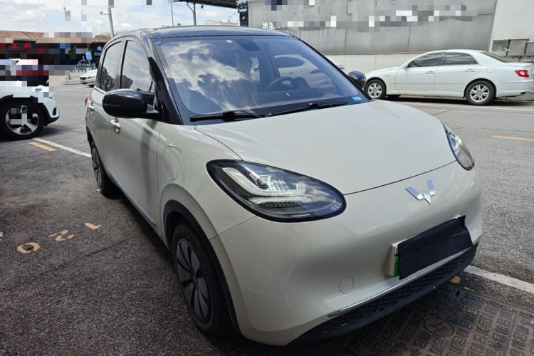 Used Wuling Bingo 2023 410 km Lingxi Deluxe Edition Front Right 45 Deg