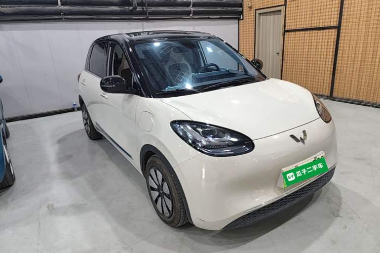 Used Wuling Bingo 2023 333km Enjoy+ Version Front Right 45 Deg