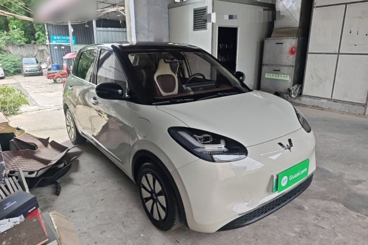 Used Wuling Bingo 2023 333 km Fast-Share Version Front Right 45 Deg